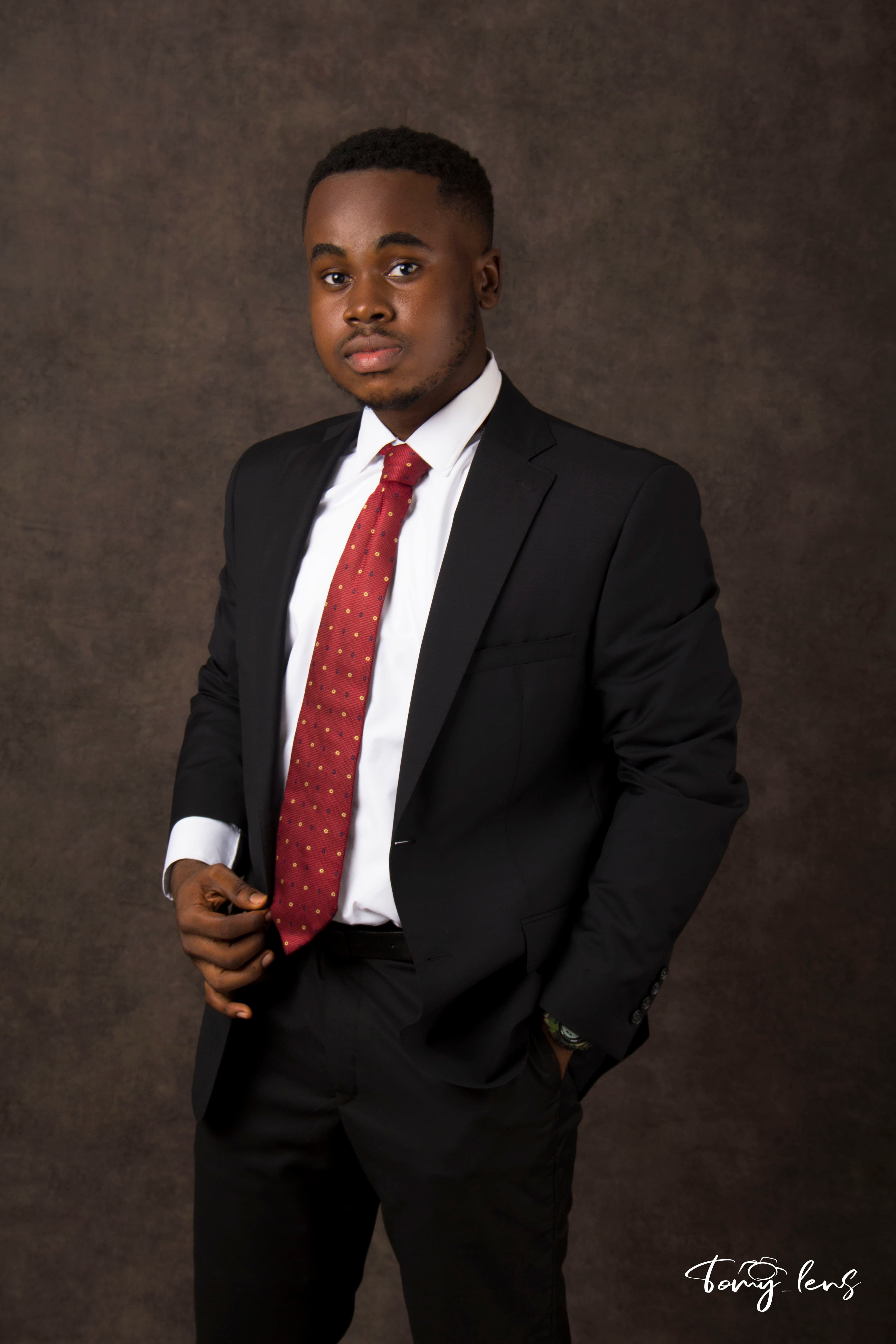 Osaretin Ebuehi sharing a build update